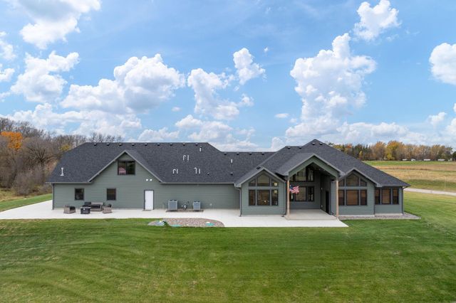 4051 Clearwater Trail, Lonsdale, MN 55046