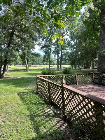 10063 Lake Shore Drive, Montgomery, TX 77316
