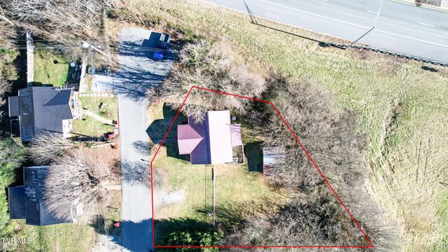 212 Young Street, Johnson City, TN 37601