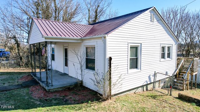 212 Young Street, Johnson City, TN 37601