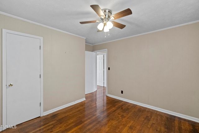 212 Young Street, Johnson City, TN 37601