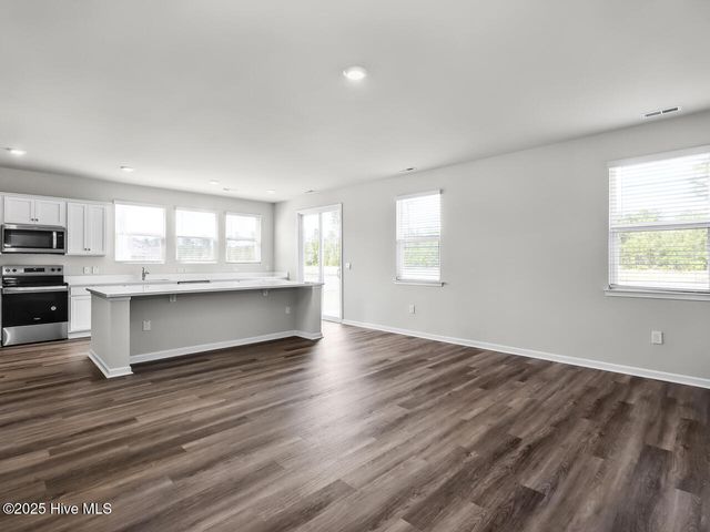 261 Surfside Landing Boulevard Lot 120, Hubert, NC 28539