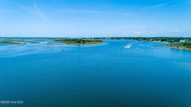 261 Surfside Landing Boulevard Lot 120, Hubert, NC 28539