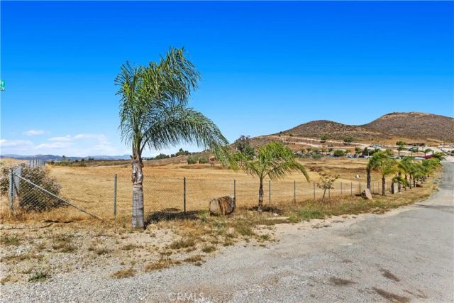 31750 KELLER Road, Winchester, CA 92596