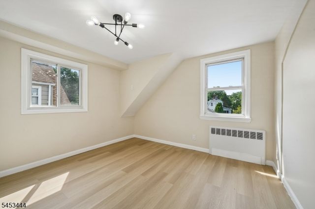 124 Woodruff Pl, Hillside Twp., NJ 07205