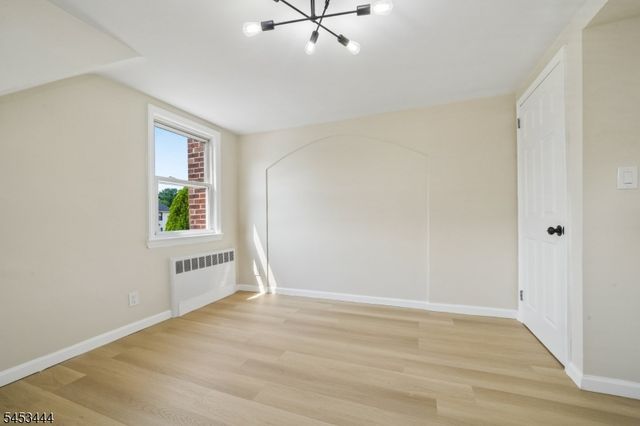 124 Woodruff Pl, Hillside Twp., NJ 07205
