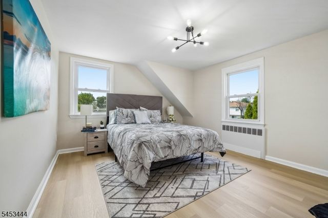 124 Woodruff Pl, Hillside Twp., NJ 07205