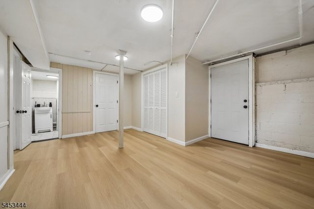124 Woodruff Pl, Hillside Twp., NJ 07205