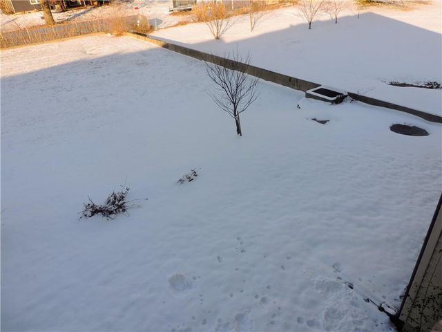 12310 E 43rd Street S B10, Independence, MO 64055