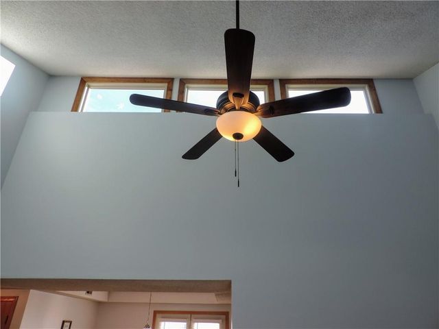 12310 E 43rd Street S B10, Independence, MO 64055