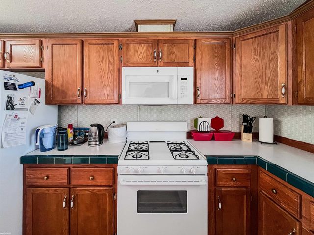 43510 Colonial Drive, Clinton Township, MI 48036