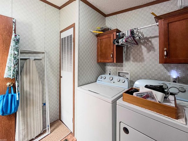 43510 Colonial Drive, Clinton Township, MI 48036