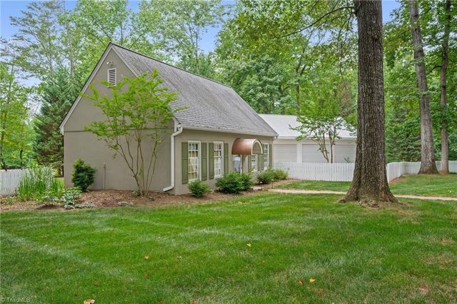 5400 Dartmoor Street, Winston-salem, NC 27106