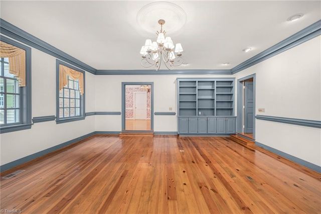 5400 Dartmoor Street, Winston-salem, NC 27106