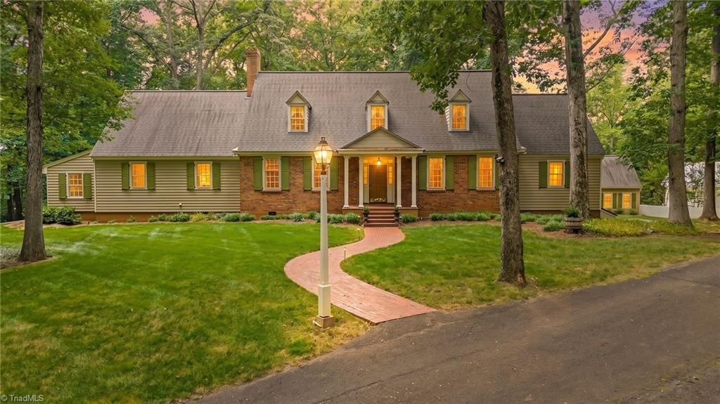 5400 Dartmoor Street, Winston-salem, NC 27106