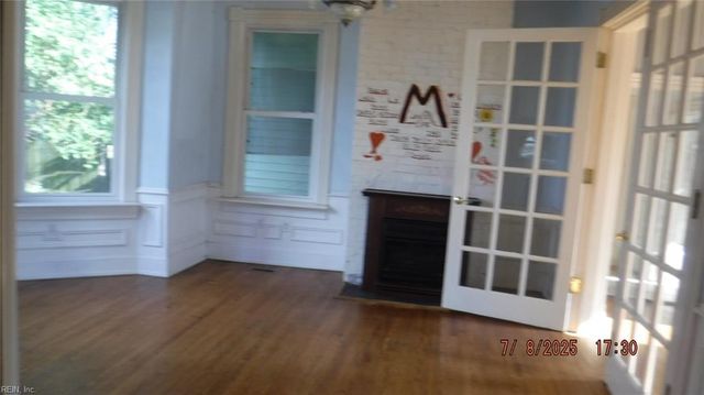 1037 Holladay ST, Portsmouth, VA 23704