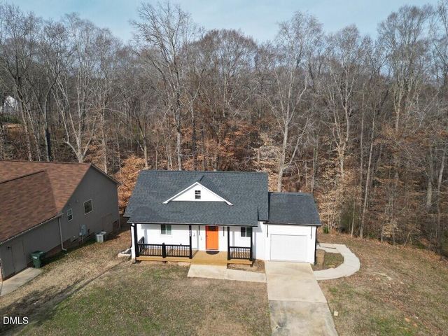 242 Oakdale Avenue, Clayton, NC 27520