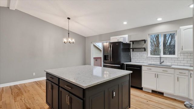 728 E Joshua Dr, Medical Lake, WA 99022