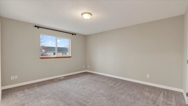 728 E Joshua Dr, Medical Lake, WA 99022