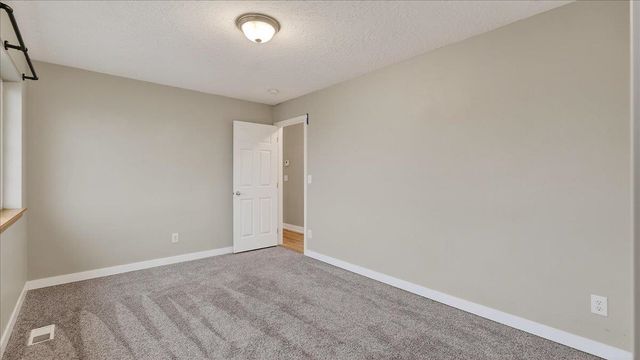 728 E Joshua Dr, Medical Lake, WA 99022