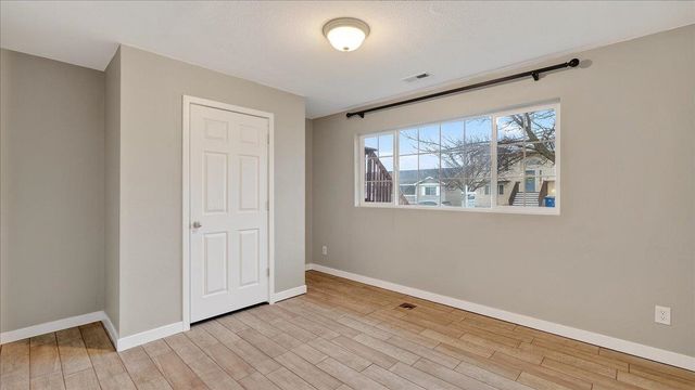 728 E Joshua Dr, Medical Lake, WA 99022