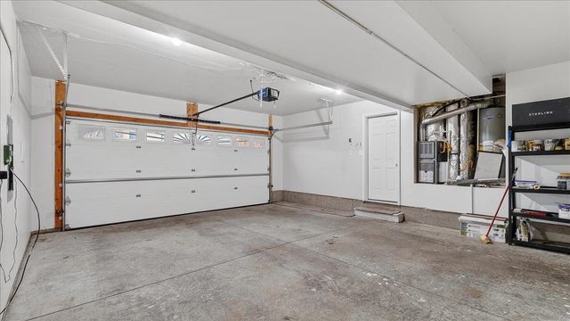 728 E Joshua Dr, Medical Lake, WA 99022