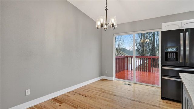 728 E Joshua Dr, Medical Lake, WA 99022