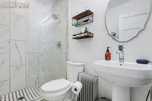 819 Duclo Avenue, Manitou Springs, CO 80829