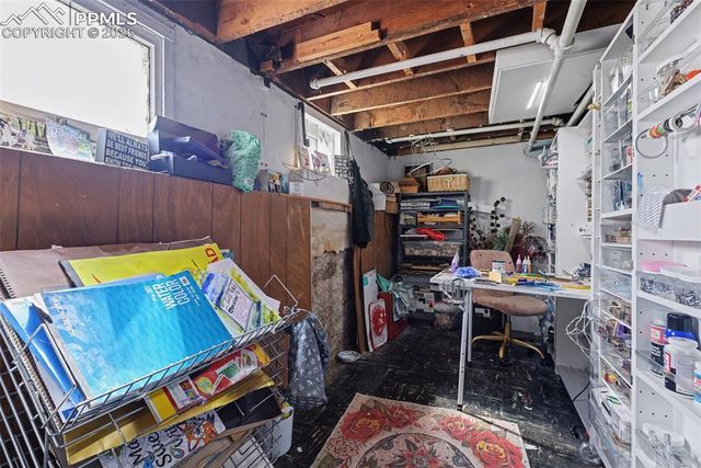 819 Duclo Avenue, Manitou Springs, CO 80829