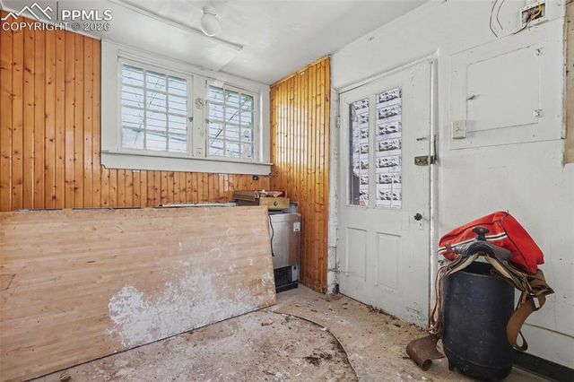 819 Duclo Avenue, Manitou Springs, CO 80829