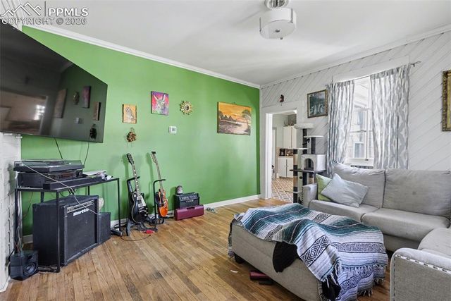 819 Duclo Avenue, Manitou Springs, CO 80829