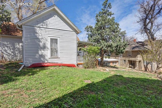 819 Duclo Avenue, Manitou Springs, CO 80829