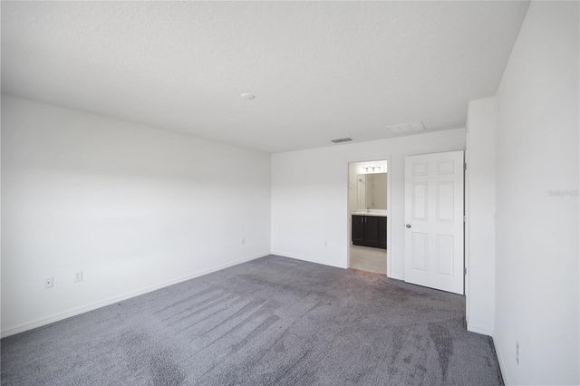 3540 74TH AVENUE CIRCLE E, Sarasota, FL 34243