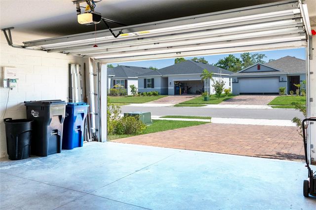 3540 74TH AVENUE CIRCLE E, Sarasota, FL 34243