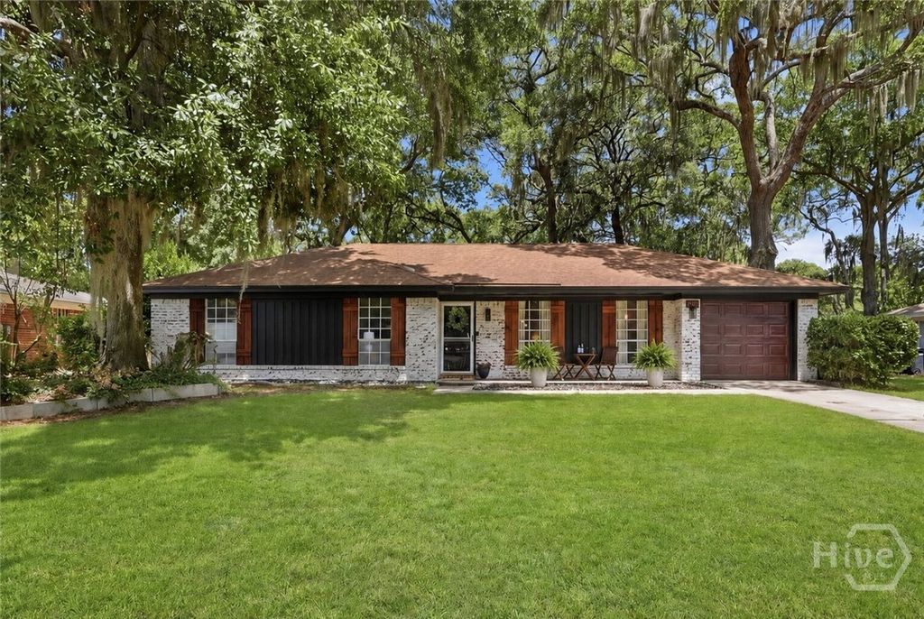 Image 1 of property listing at 607 Leaning Oaks Drive, Savannah, GA 31410