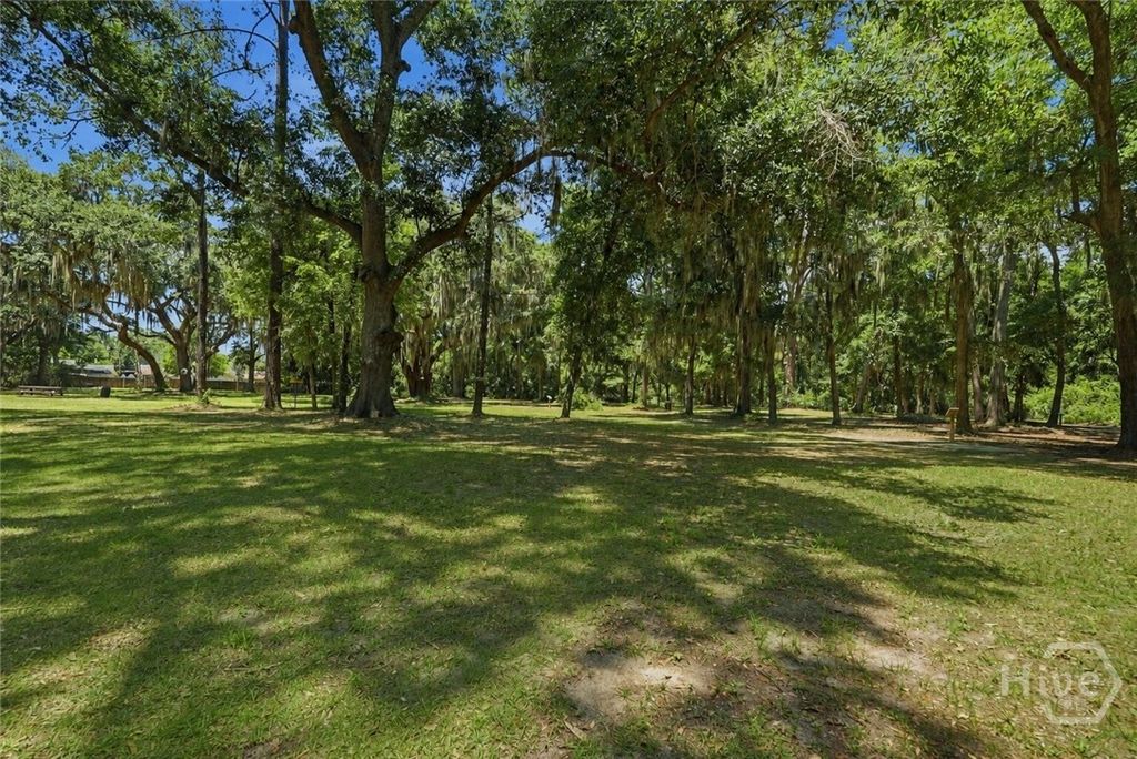 Image 24 of property listing at 607 Leaning Oaks Drive, Savannah, GA 31410