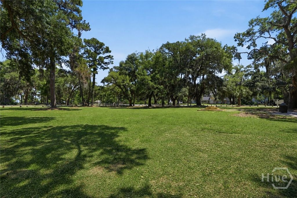 Image 28 of property listing at 607 Leaning Oaks Drive, Savannah, GA 31410