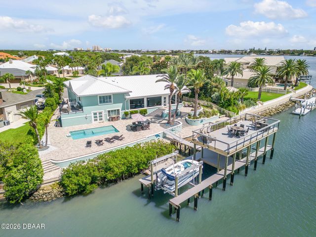 444 Quay Assisi Court, New Smyrna Beach, FL 32169