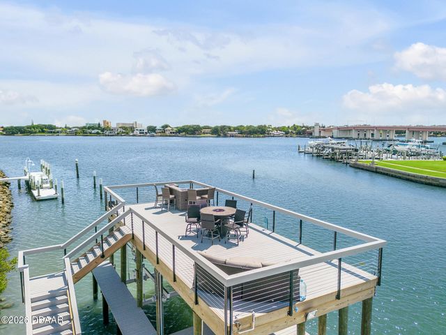 444 Quay Assisi Court, New Smyrna Beach, FL 32169