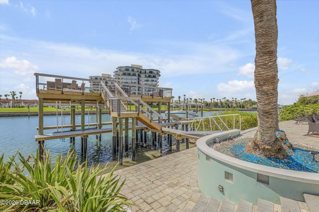 444 Quay Assisi Court, New Smyrna Beach, FL 32169