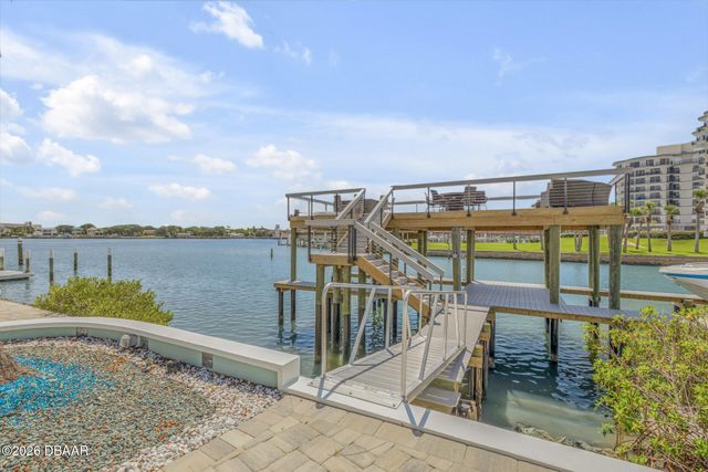444 Quay Assisi Court, New Smyrna Beach, FL 32169