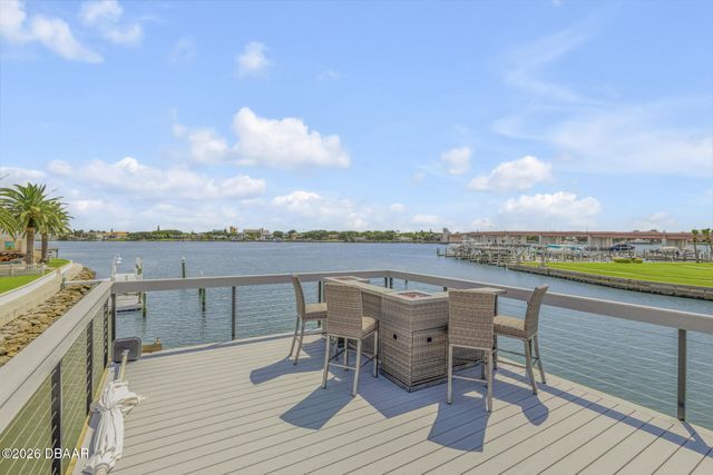 444 Quay Assisi Court, New Smyrna Beach, FL 32169