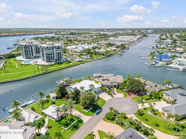 444 Quay Assisi Court, New Smyrna Beach, FL 32169