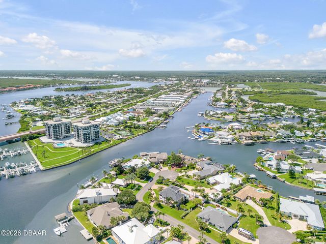 444 Quay Assisi Court, New Smyrna Beach, FL 32169