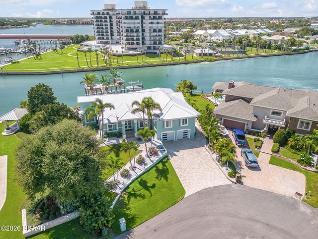 444 Quay Assisi Court, New Smyrna Beach, FL 32169