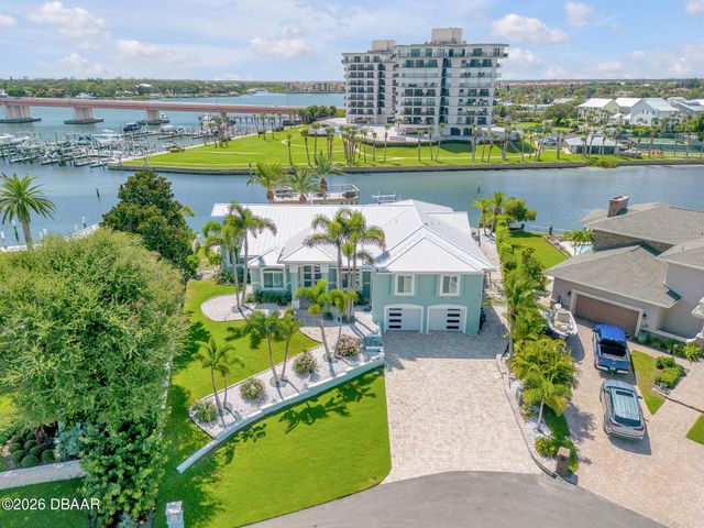 444 Quay Assisi Court, New Smyrna Beach, FL 32169