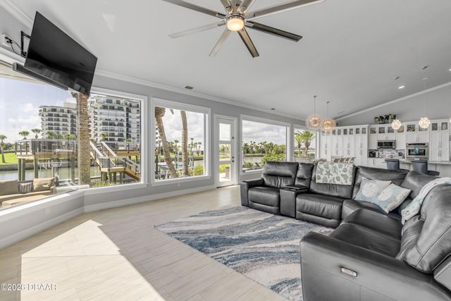 444 Quay Assisi Court, New Smyrna Beach, FL 32169