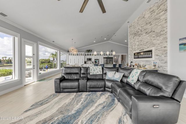 444 Quay Assisi Court, New Smyrna Beach, FL 32169