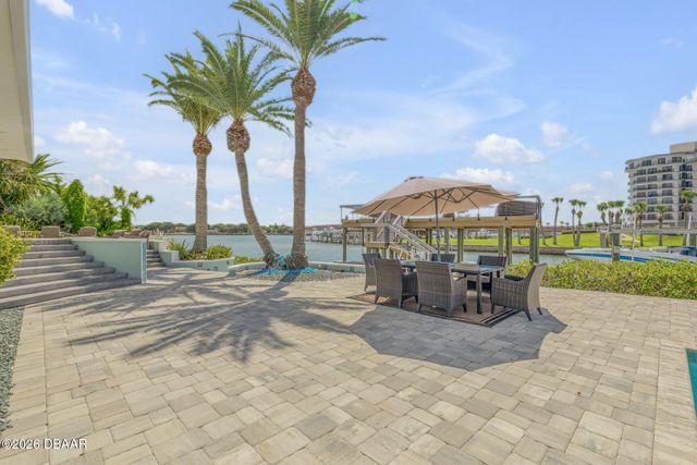 444 Quay Assisi Court, New Smyrna Beach, FL 32169