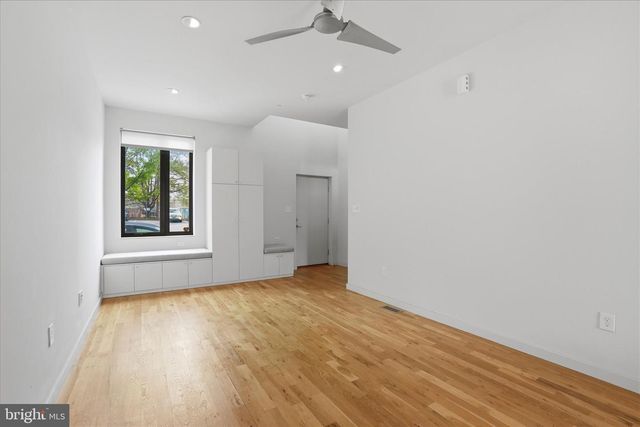 1734 FOLSOM ST, Philadelphia, PA 19130